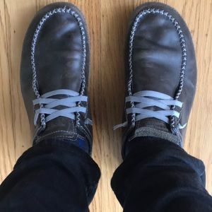 Patagonia Skywalk leather shoes Size 13